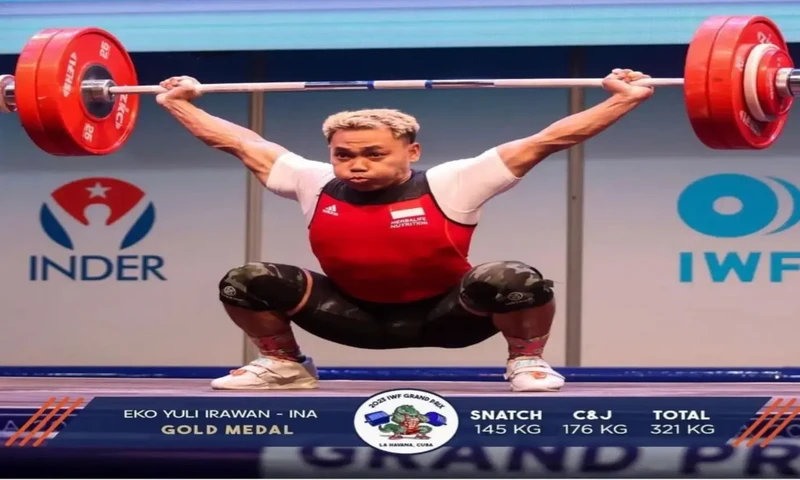 Eko Yuliani berhasil memperoleh dua mendali perak di ajang IWF 2023 di Riyadh, Arab Saudi (Foto: @ekopower61)