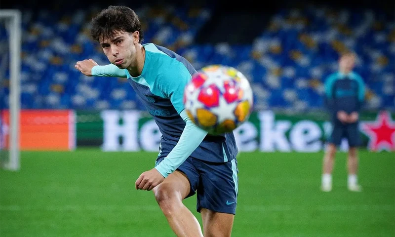 Joao Felix, gelandang serang Barcelona, ​​menegaskan keyakinannya bahwa Barcelona masih memiliki peran penting dalam persaingan merebut gelar La Liga musim ini. Felix yakin bahwa peluang untuk mempertahankan gelar liga belum tertutup. (Foto: Instagram