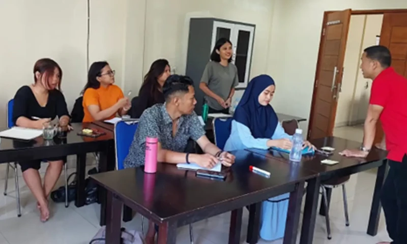 Suasana Kelas Sekolah Jurnalisme Parboaboa di Pematangsiantar. (Foto: PARBOABOA/P. Hasudungan Sirait)