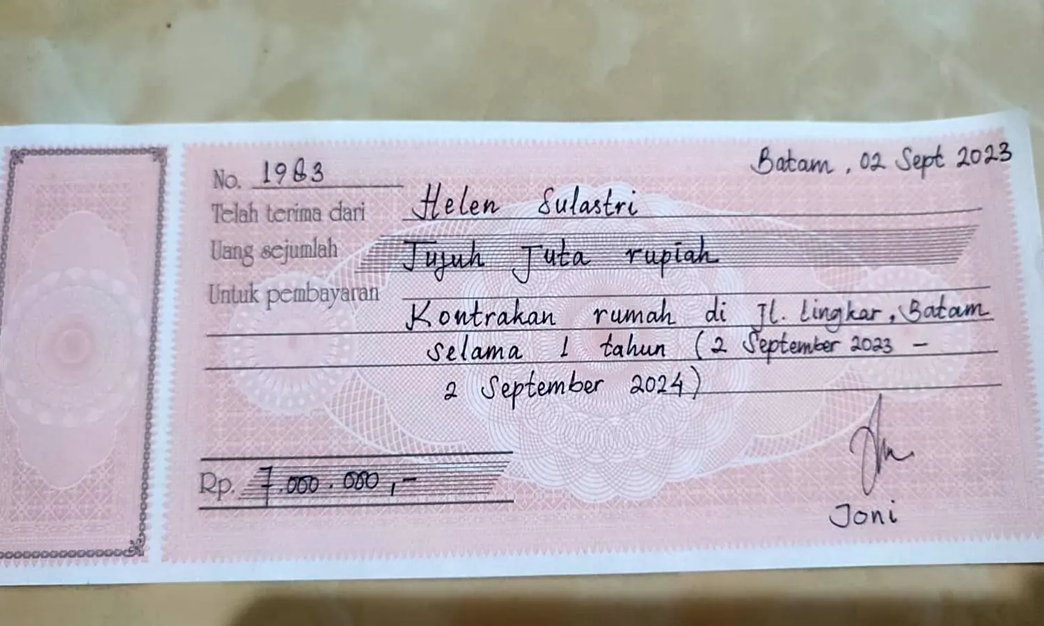 Kwitansi pembayaran (Foto: Parboaboa/Juni)