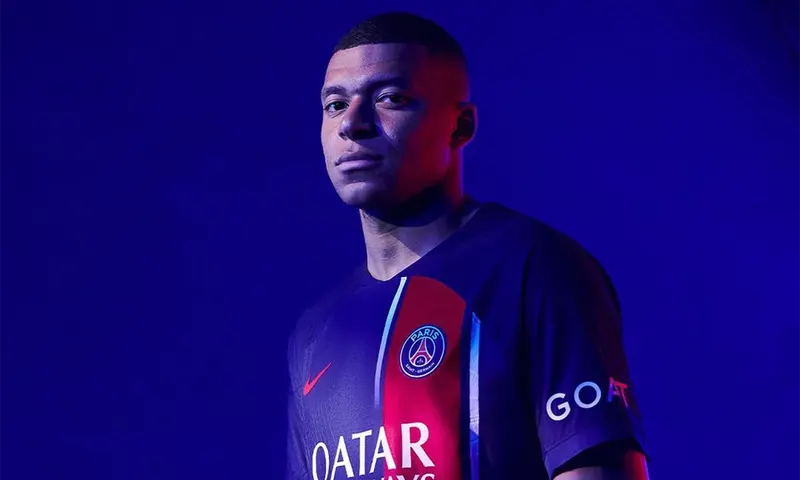 Teka-teki mengenai masa depan Kylian Mbappe akhirnya mendapatkan jawaban yang pasti. Pemain asal Prancis tersebut telah mengkonfirmasi bahwa dia akan tetap memperkuat Paris Saint-Germain musim depan. (Foto: Instagram/@psg)