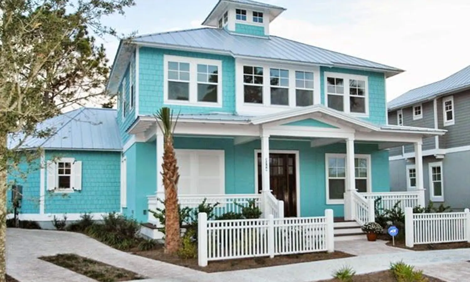 Ide cat rumah warna tosca (Foto: Pinterest/House of Turquoise)
