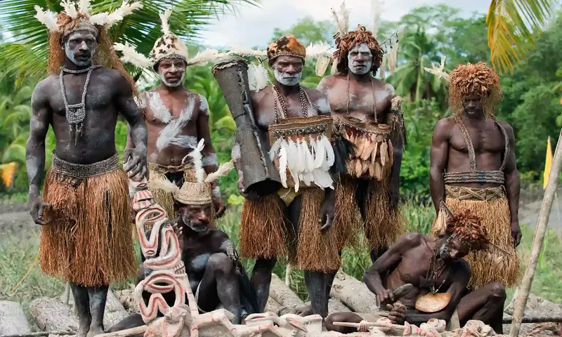 Api Asmat Mengenal Suku Asmat, Lengkap dengan Sejarah, Rumah Adat, Tradisi ...