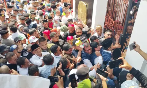 Anies-Cak Imin Bawa Visi Misi Perubahan Indonesia saat Daftar ke KPU