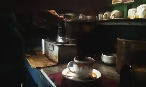 Warkop Bacok, Kelezatan Kopi Tradisional di Tengah Kemegahan Kopi Modern