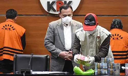 Bareskrim Polda Metro Punya Cukup Bukti soal Dugaan Pemerasan Eks Mentan SYL, IPW:Tetapkan Firli Tersangka