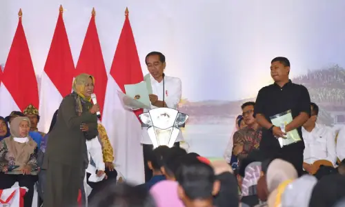 Jokowi, Di Antara Suara Akademisi sampai Sanksi KPU Loloskan Gibran Jadi Cawapres
