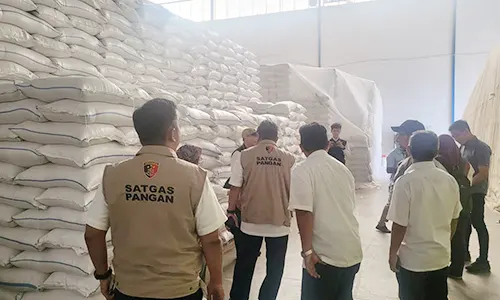 Pengamat: Pengawasan Satgas Pangan Polri Telat, Harga Beras Makin Mahal